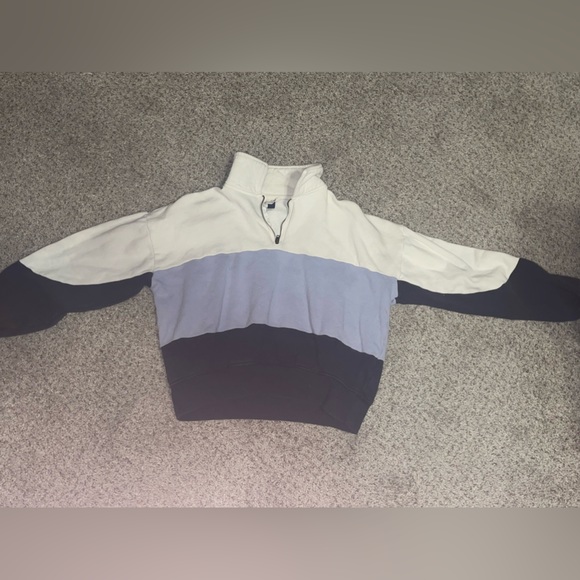 Universal Thread Color Blocking Sweatshirt - Picture 2 of 3